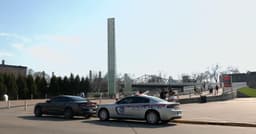 5 juveniles arrested on Big Four Bridge after police say vendor was robbed at gunpoint