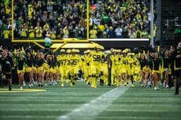 Oregon lands top JUCO recruit George Silva