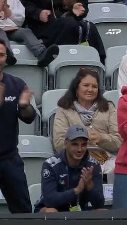 @atptour: So, so good 🤌

Mattia Bellucci is a set away from the semi-finals in Stuttgart, he leads defending c...