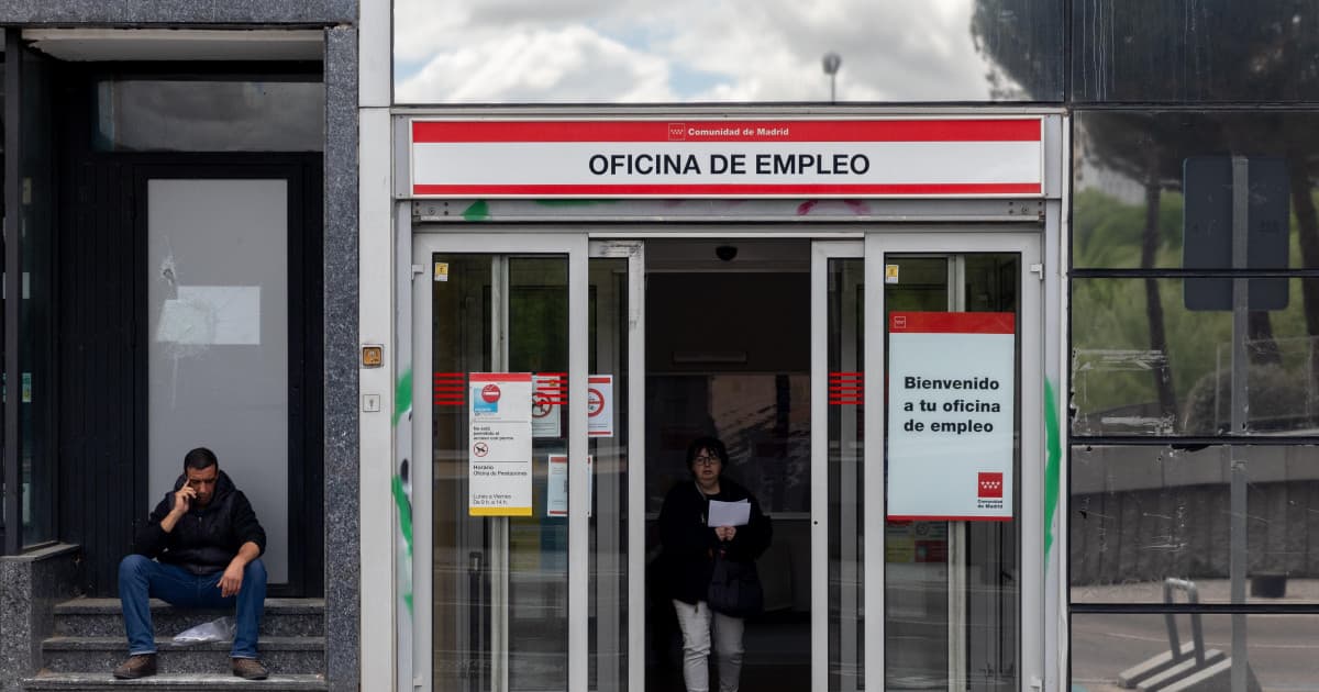 ¿Cuándo se cobra el paro en mayo de 2026? Las fechas de los distintos bancos