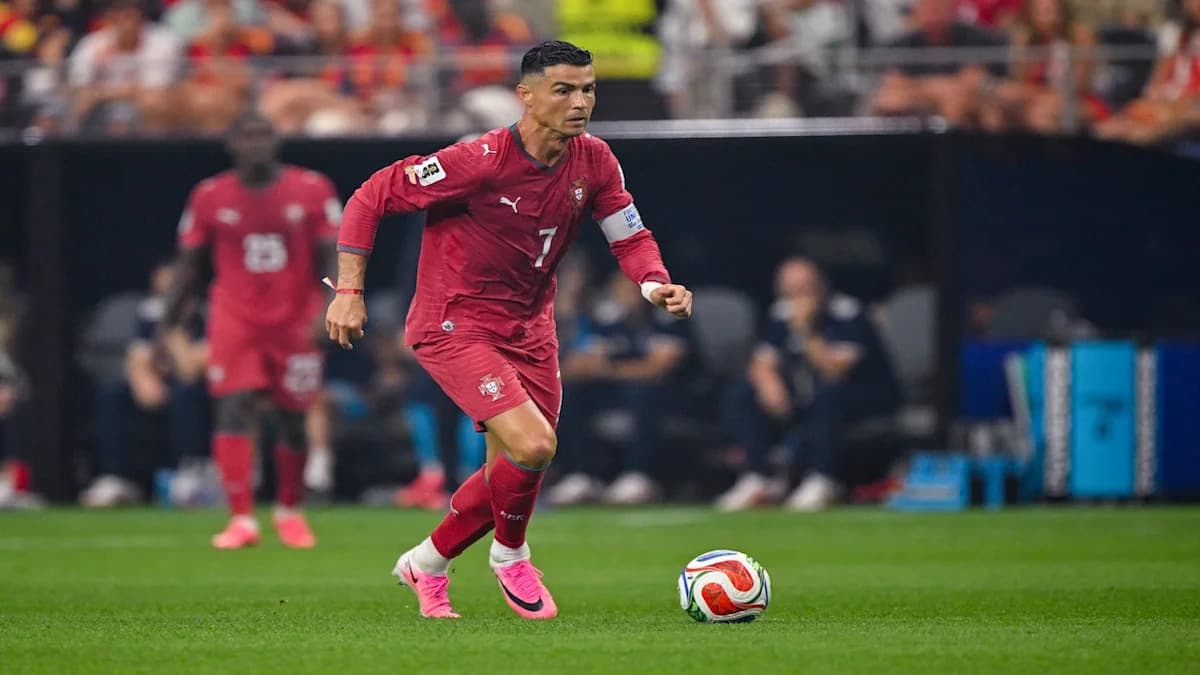 Cristiano Ronaldo Just Achieved Something No Footballer ...