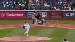 @astros: Late inning LaMonte! 

#ChaseTheFight https://t.co/oi5SrDgtbN