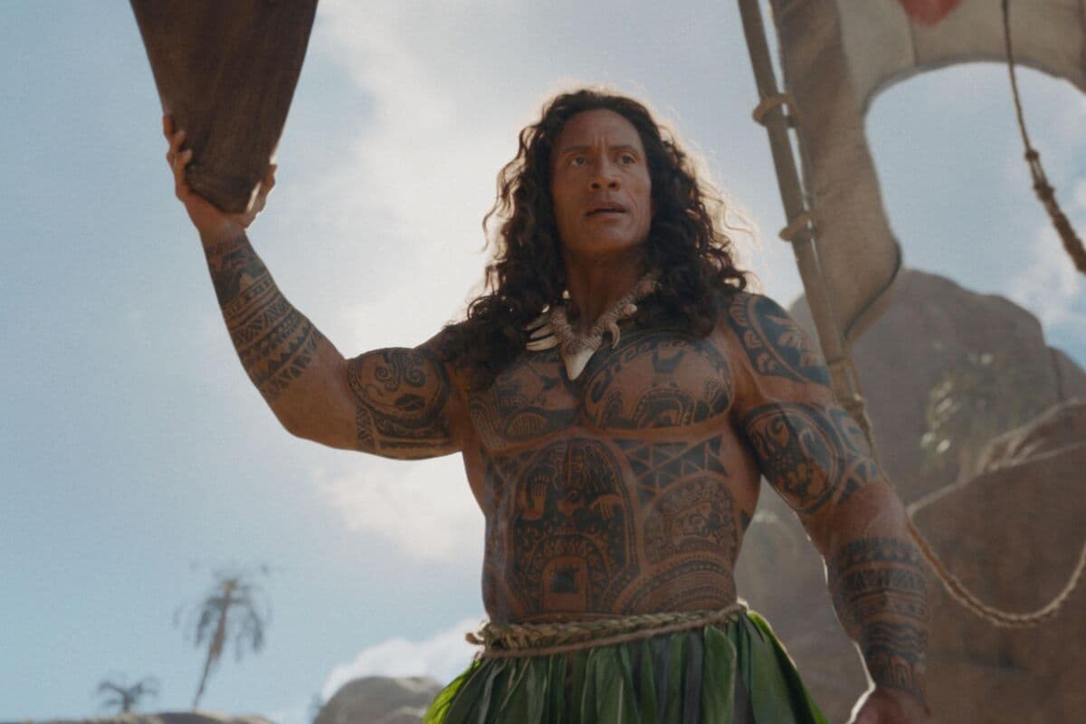 Commentary: Hollywood's guaranteed paydays for stars are bad bets now