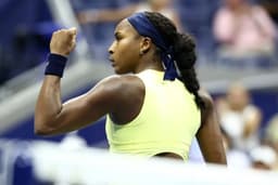 Gauff cruises into US Open third round - Yahoo Sports