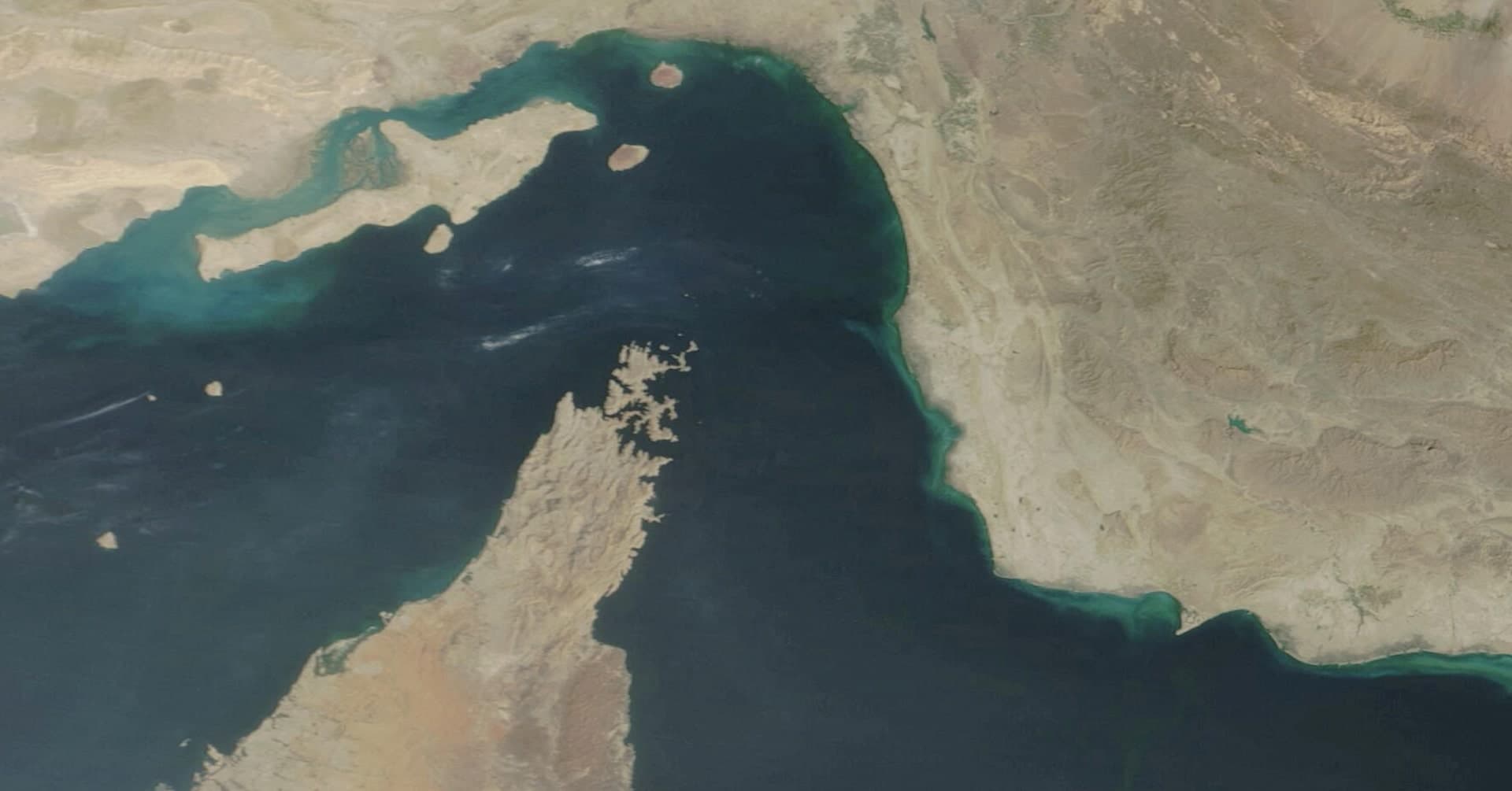 UAE Fujairah marine fuel sales slump after US-Iran conflict disrupts activity | Reuters