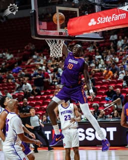 @Suns: WITH AUTHORITY 😤 https://t.co/uL6eoR1hHS