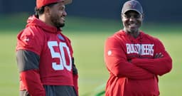 Vita Vea agrees to a new deal with the Buccaneers, ending ...