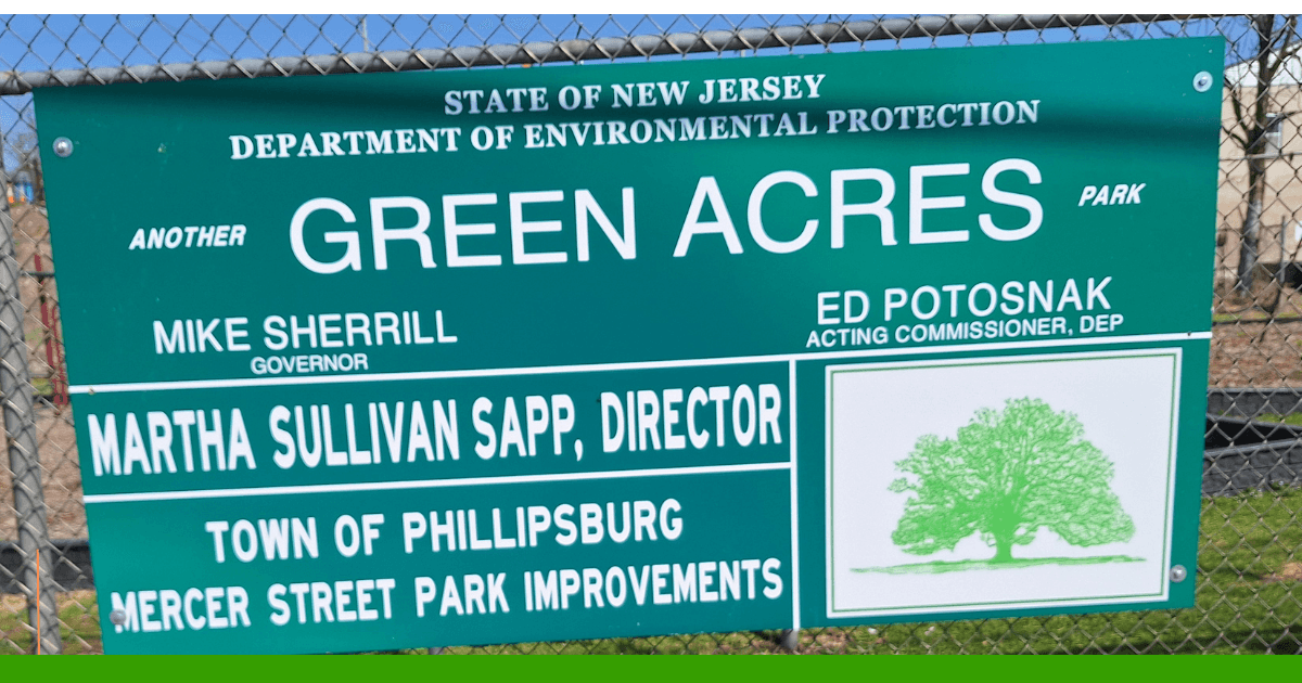 “MIKIE” OR “MIKE”? Phillipsburg Quickly Rectifies Governor's Name on Park Sign | Phillipsburg, NJ News TAPinto | TAPinto