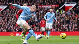 Man City could be about to get Manchester United help in ...