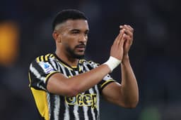 Juventus & Bayern Munich in talks for Gleison Bremer