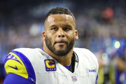 Aaron Donald ends his retirement, joins Myles Garrett with ...