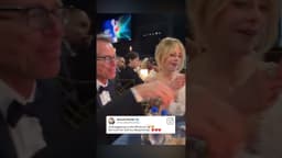 Michelle Pfeiffer gives us a look at the "Margo's Got Money Troubles" #Emmys table. 😂 #AwardsSeason