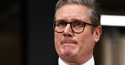 UK Prime Minister Faces Resignation Calls After Epstein-Linked Vetting Failure