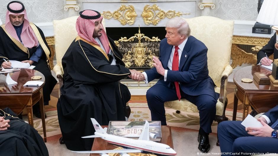 US-Iran Peace Talks Collapse After Trump Declares MoU Over; New Strikes Near Bushehr; Iran Retaliates Against Gulf States; First US Military Deaths; Khamenei Calls Trump's Signature 'Worthless'; Vance Admits Bombing Alone Won't Solve Hormuz; Gulf States Avoid Retaliation