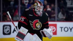 Senators' Linus Ullmark exits vs. Panthers with lower-body ...