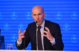 Zinedine Zidane must gel with Kylian Mbappé to make ...