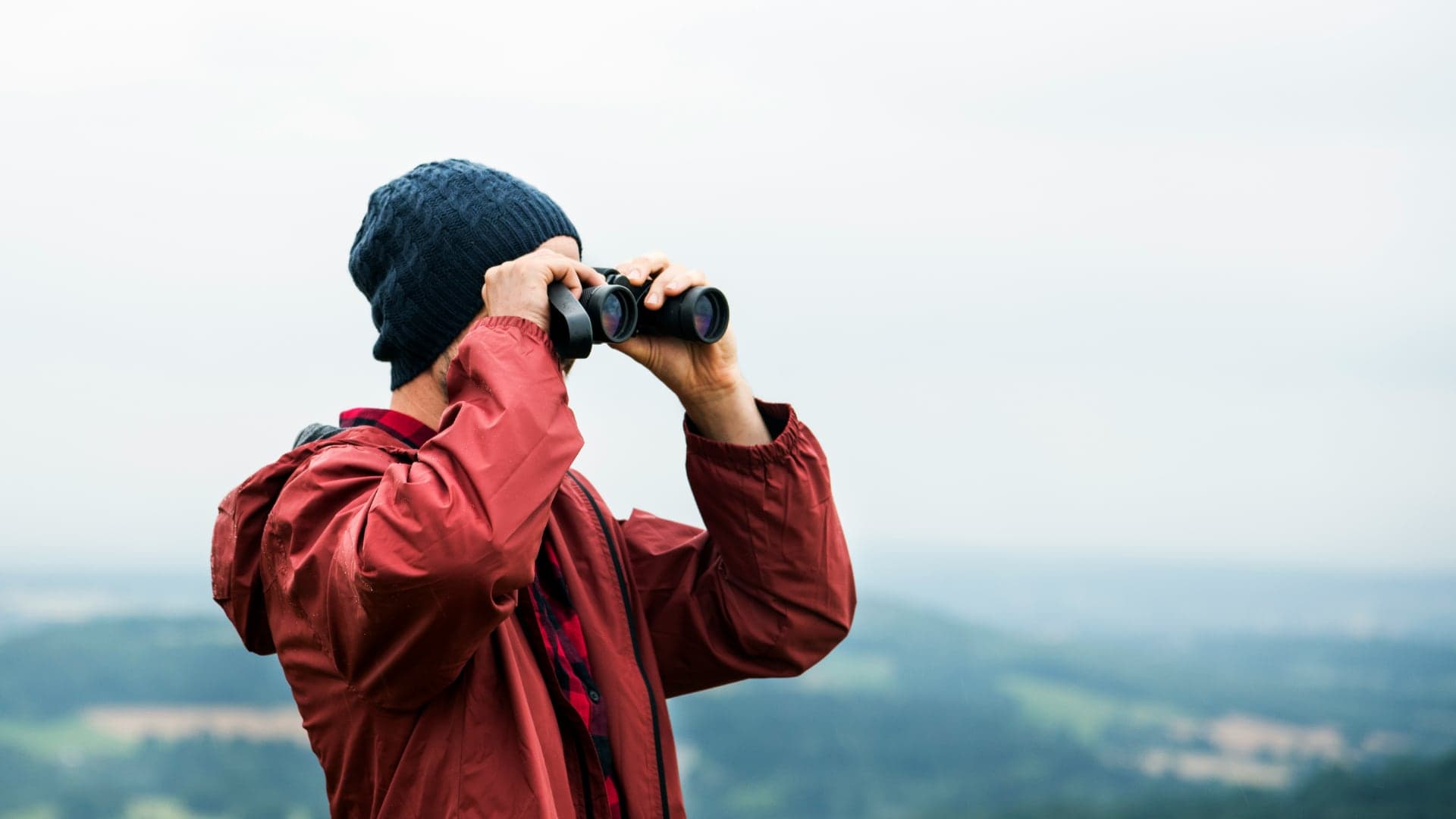 How to Find Profitable Items to Resell - Resell Calendar