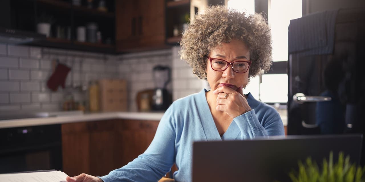 I’m 66 and live a ‘very meager lifestyle.’ I have $190K in my 401(k) and will get $8K a month in income. But I owe $150K on my house. Can I retire by year end? - MarketWatch