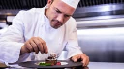 Restaurant Closures And Bankruptcies Reshape U S Dining Scene - Grand Pinnacle Tribune