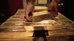 States are stockpiling gold to hedge against a debt crisis — here’s how much you should actually hold in your portfolio