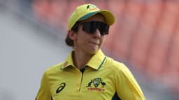 Knott century in vain as India A pull off monster chase