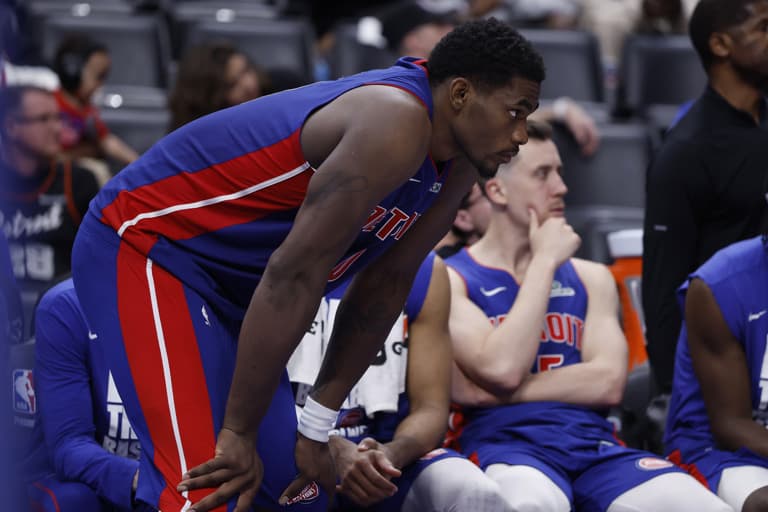 NBA rumors: Jalen Duren, Pistons, Jazz, Austin Reaves, Lakers, Blazers