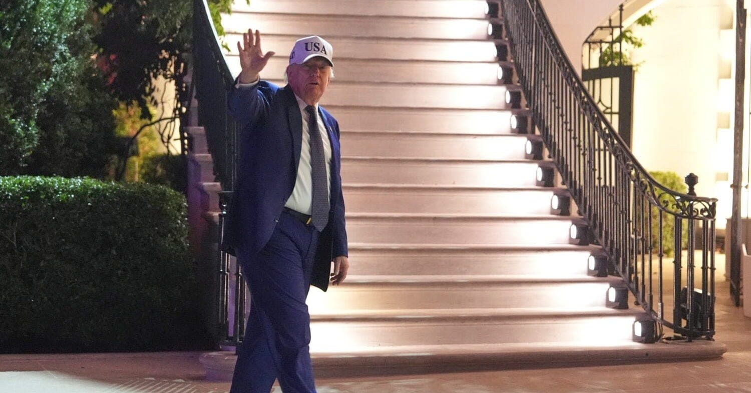 Trump Lands for G7 Meeting as Questions Grow Over Iran Deal Terms