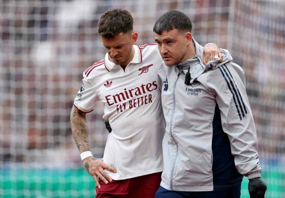 Arsenal provide double injury update on long-term absentees