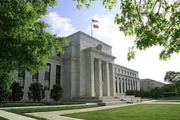 Money Market Funds Flee Interest Rate Risk