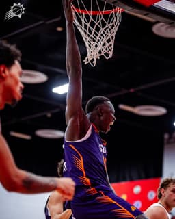 @Suns: 21 PTS | 10 REB | 2 AST | 4 BLK | 1 STL

Three straight double-doubles for Man Man in Summer League ...