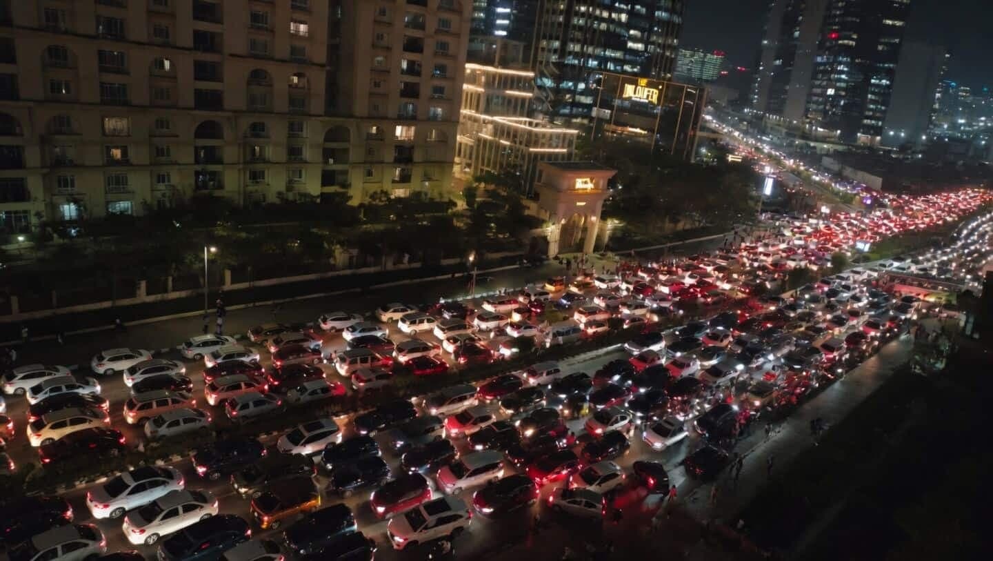 Khanda Chowk bridge shut for repairs: Here's your detour plan