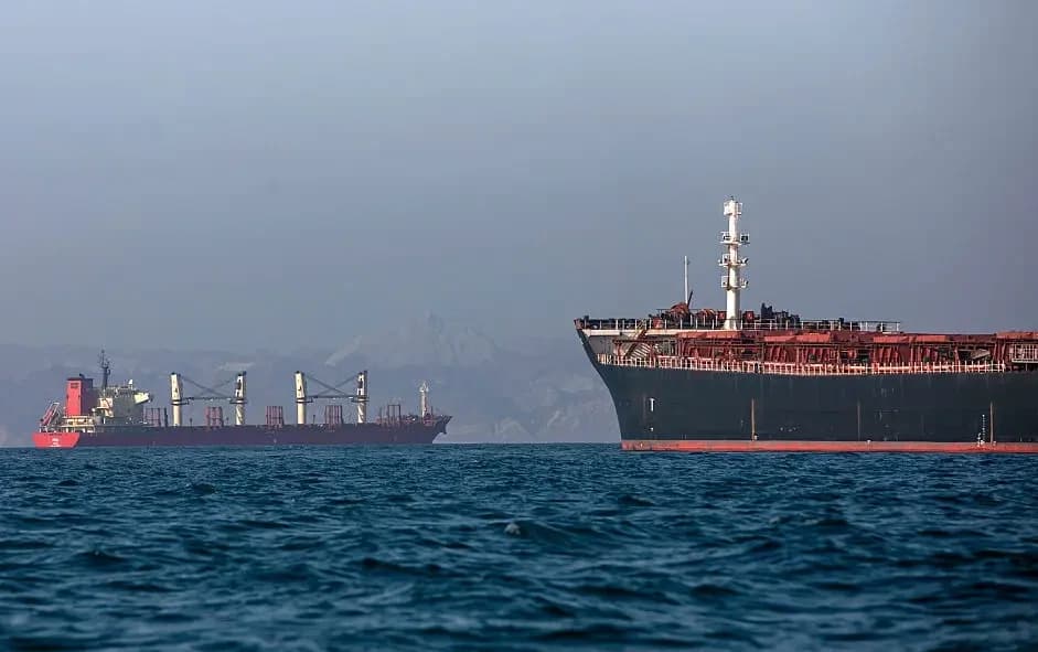 UAE's Hormuz-bypass oil pipeline reaches 50% completion