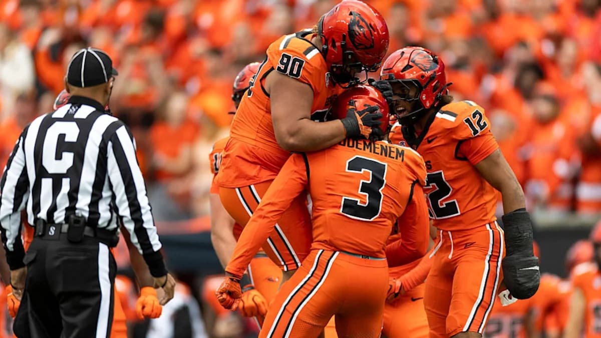 Oregon State's defense is quietly doing something ...