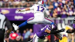 Bills' Josh Allen gets 'fearless' praise from LB he once ...