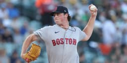 Red Sox rally falls just short as Bennett deals another quality start