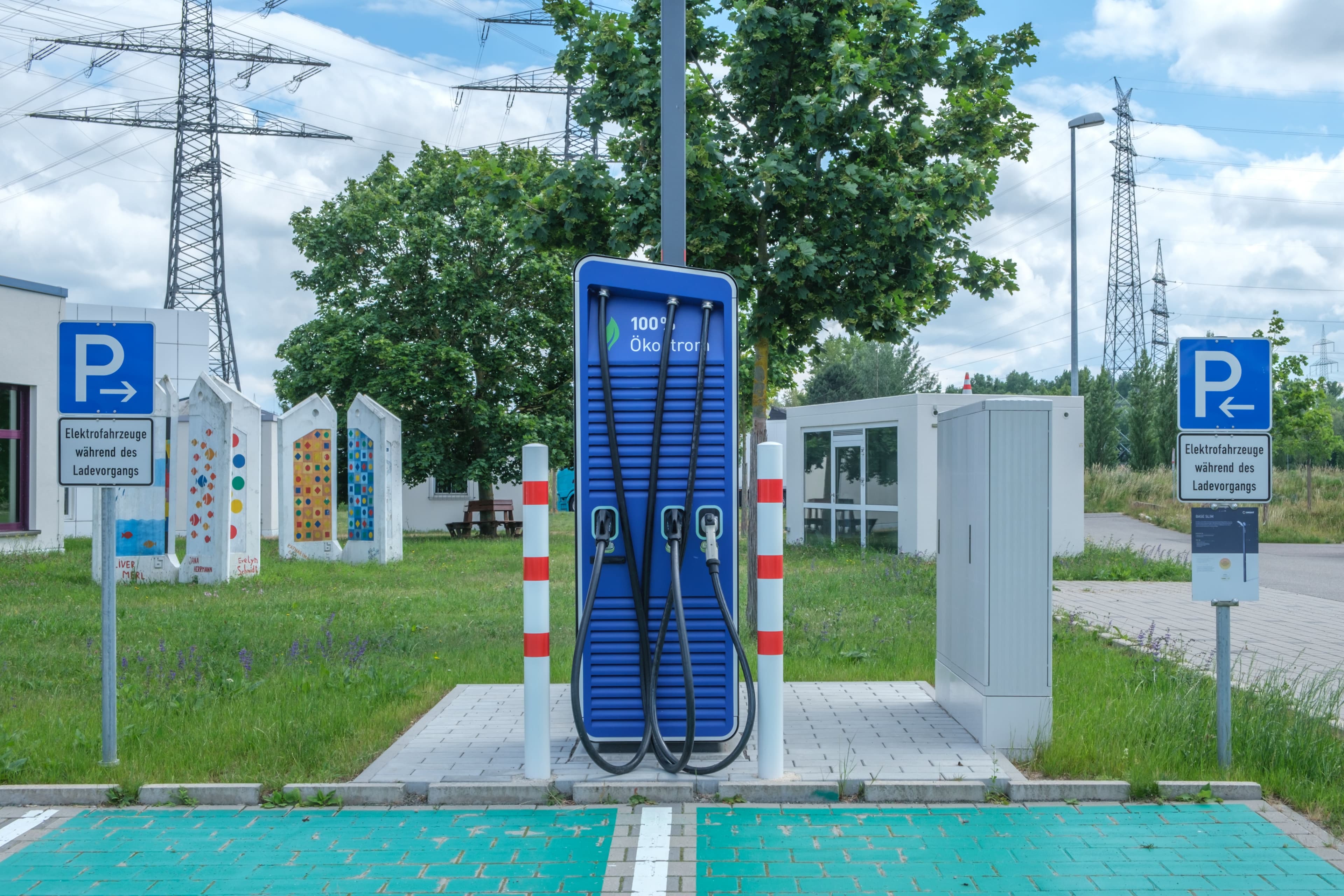 New Zealand EV sales surge 200% as petrol costs rise - Vesper