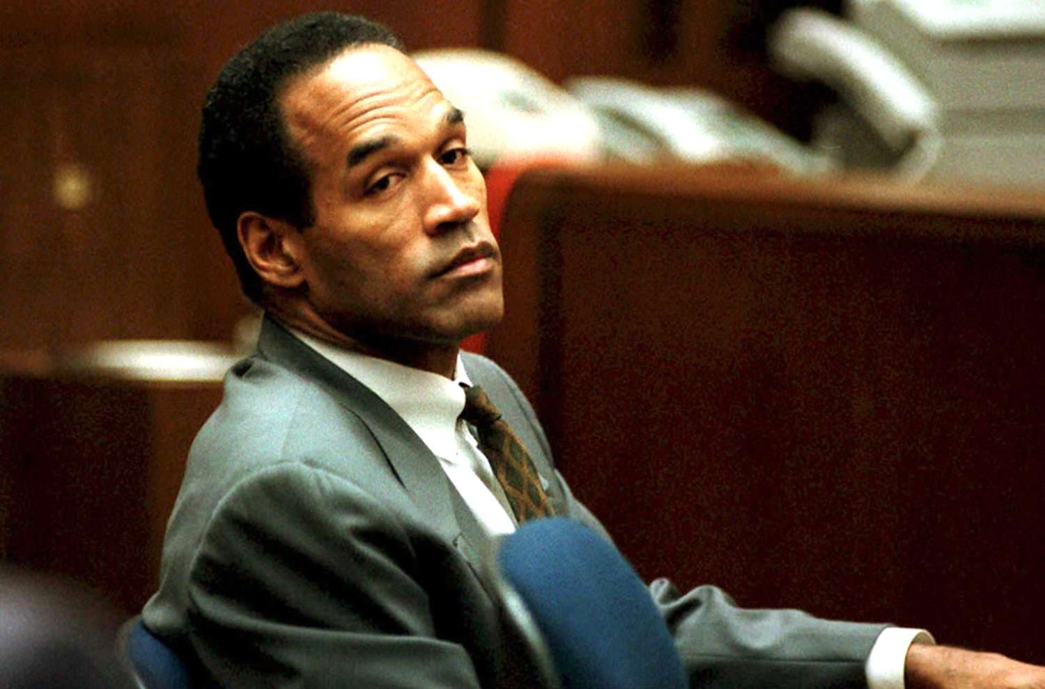O.J. Simpson laughs about murder trial in behind-the-scenes clip