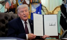 Trump administration asks Supreme Court to allow mail-in ...