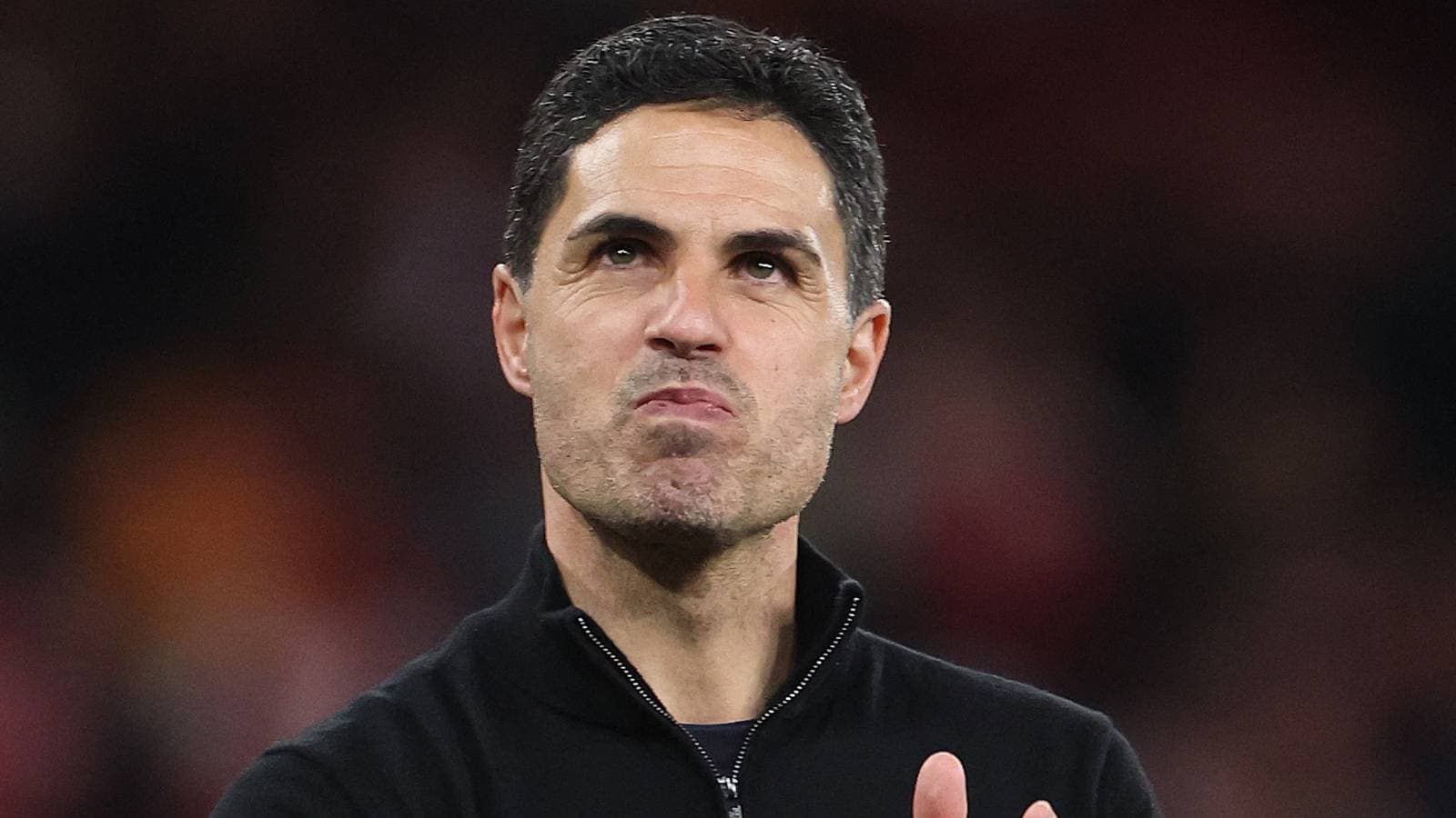 Arsenal Hold Talks to Sign 'Superstar' Winger in Bargain Deal