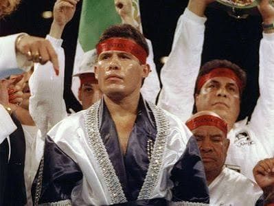 Julio Cesar Chavez, Record, Best Fights, & Boxing Career Breakdown