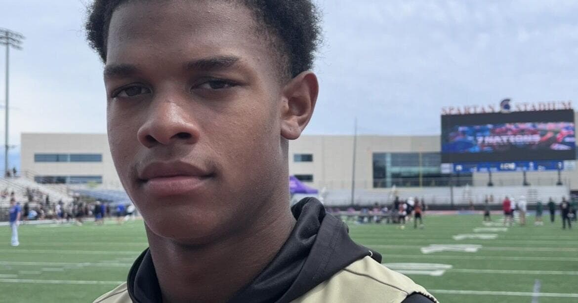 Broken Arrow QB Shamar Banner commands TU's attention