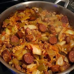 Cajun Cabbage Jambalaya That Brings Bold One-Pot Flavor to Busy Weeknights 
