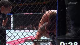 @MMAFighting: Tanner Boser puts Canada on the board with a second-round finish at #UFCEdmonton!  https://t.co/dR7D...