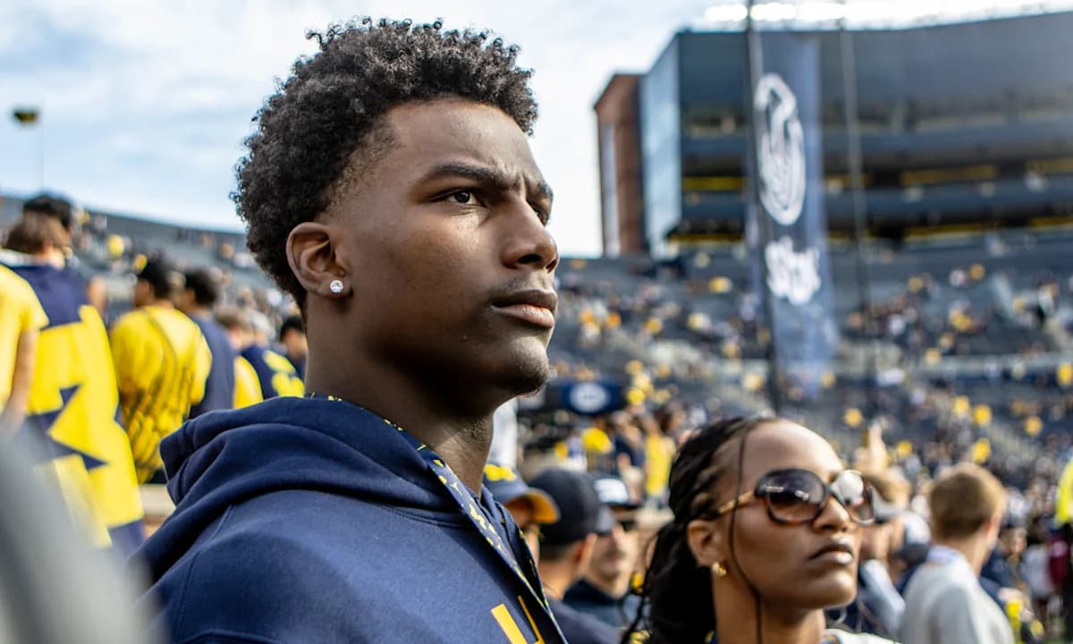 Michigan football freshman Carter Meadows turning heads ...