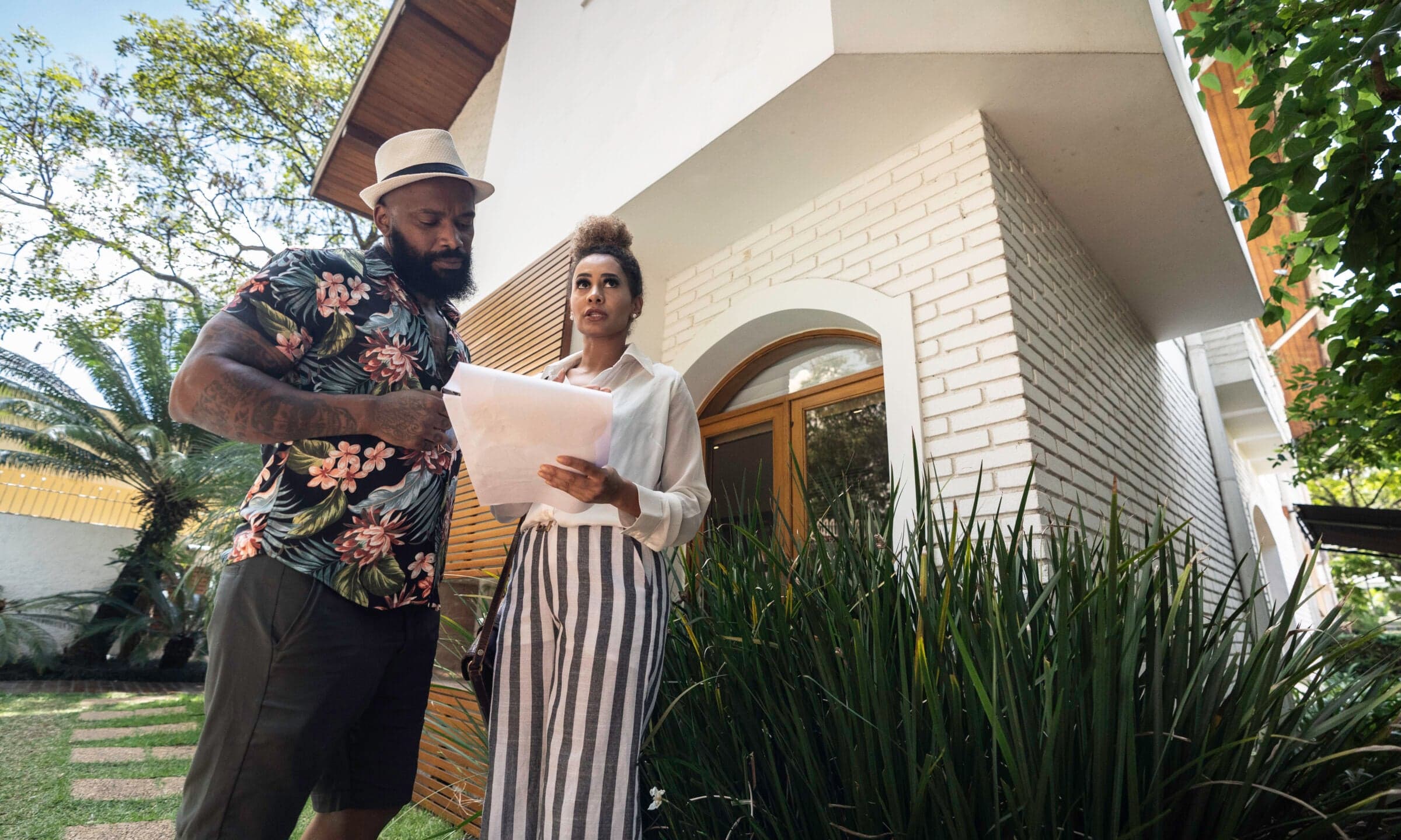 Weekly Mortgage Rates Dip; Fed Rate Hike Unlikely After Jobs Data