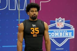 NFL World Reacts As De'Zhaun Stribling Joins 49ers' Injury ...
