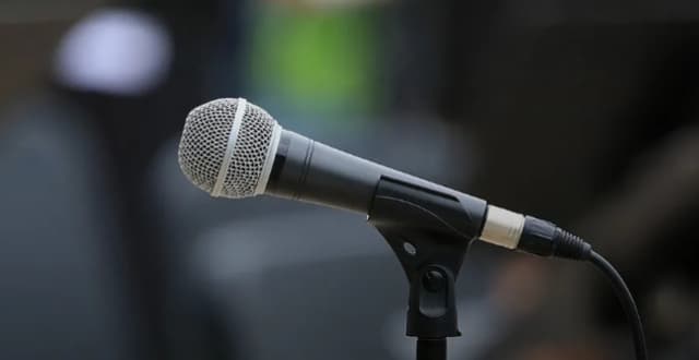 针对菲律宾在南海问题上的各种挑衅行为，解放军、外交部同日进行批驳_腾讯新闻