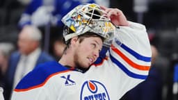 Oilers' Jarry to start season opener vs. Canucks, Dickinson ...