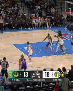 @LASparks: Mo hits the middy off the glass for her first bucket with the Sparks. 

@WNBA https://t.co/TJ4VTRdmx...