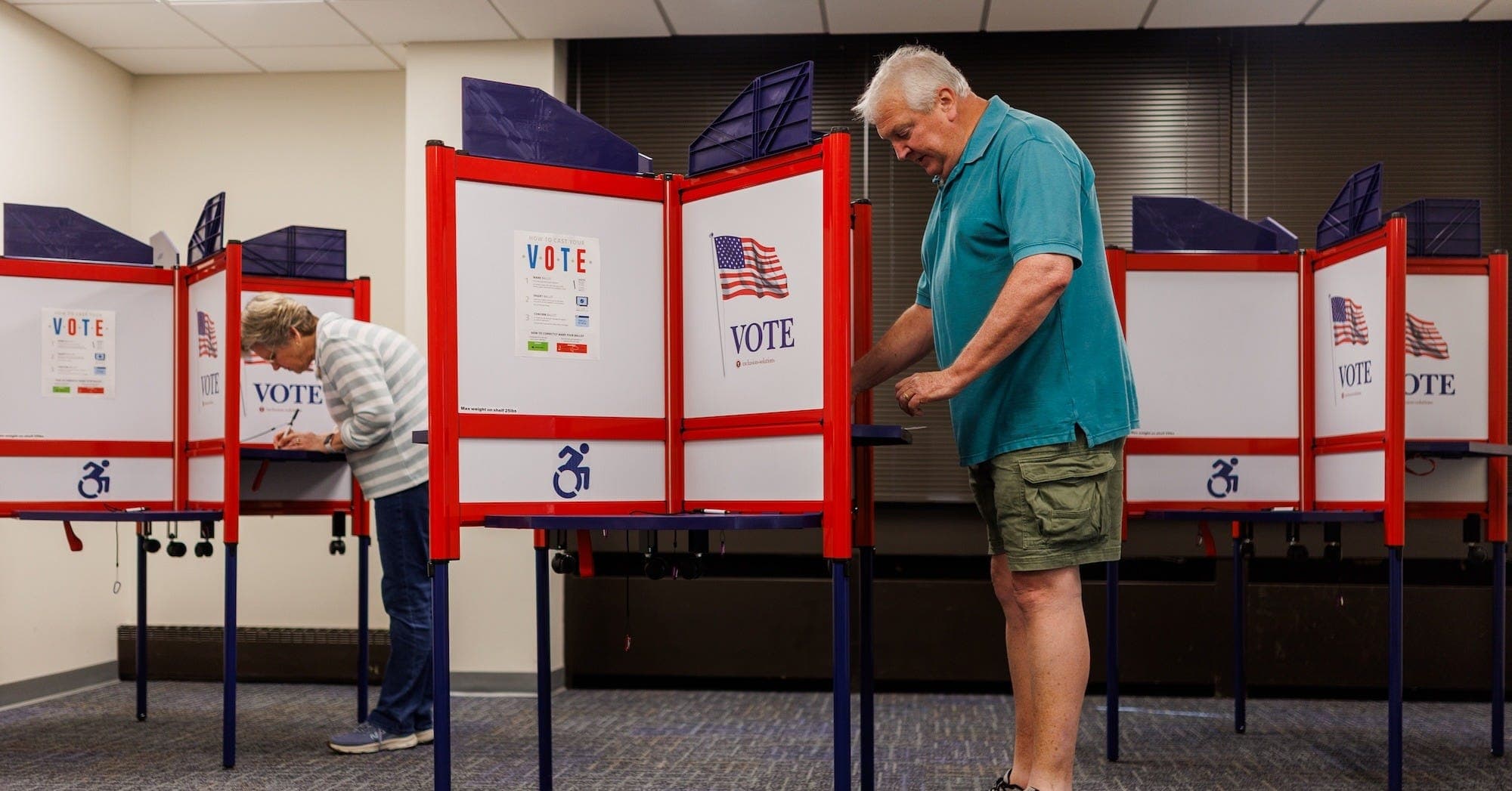 Virginia Voters Decide 10–1 Map Shift That Could Flip U.S. House Control